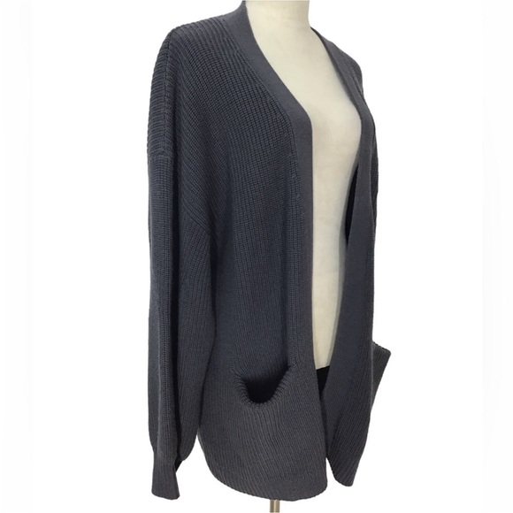 Wilfred Free 100% Merino Wool Unwind Cardigan Dark Gray Pockets Size XL - Picture 2 of 9